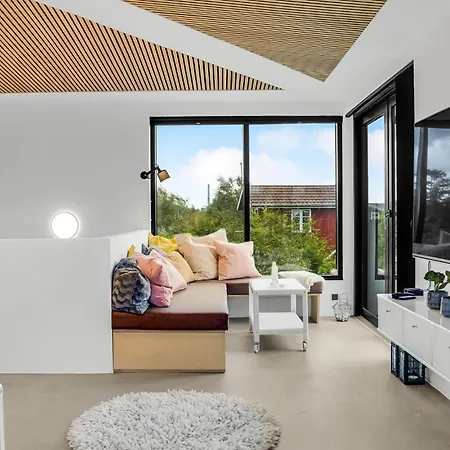 Σπίτι διακοπών Stunning In With Sauna *